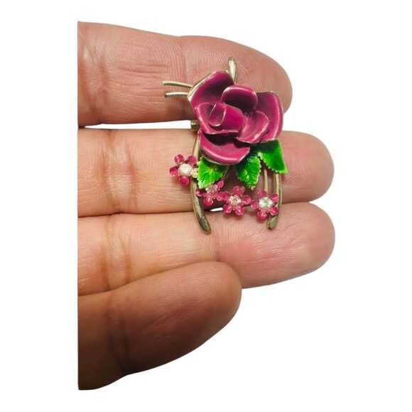 Vintage 3D Pink & Green Enamel Rose Brooch With Aurora Borealis Rhinestones - Picture 6 of 9
